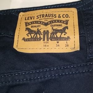 2 pair of Levi pants blue and maroon